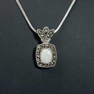 Vintage Antique Mother of Pearl opal Marcasite Pendant 925 Silver with Chain